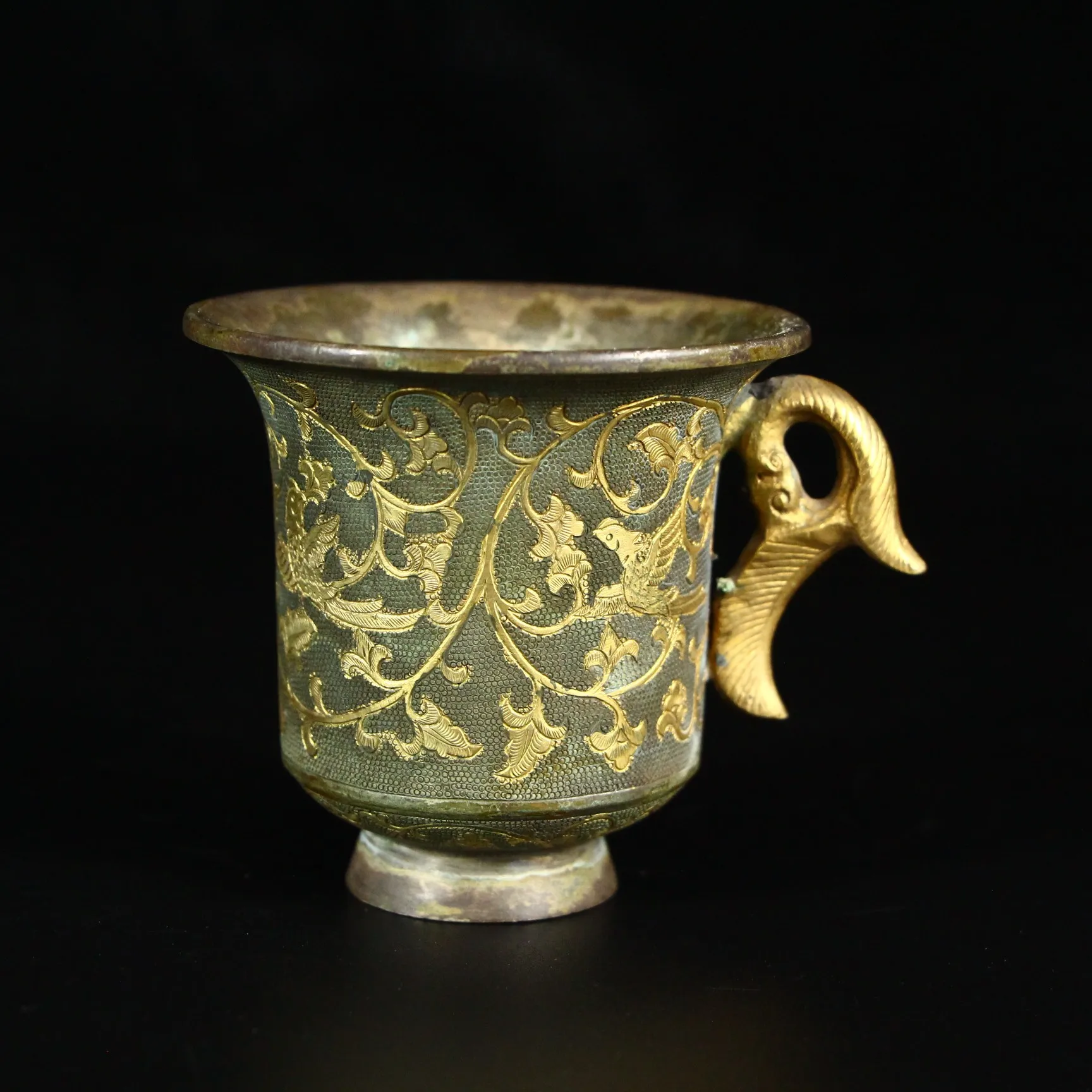 

Collectible pure copper hand-carved partial gilt wine glass
