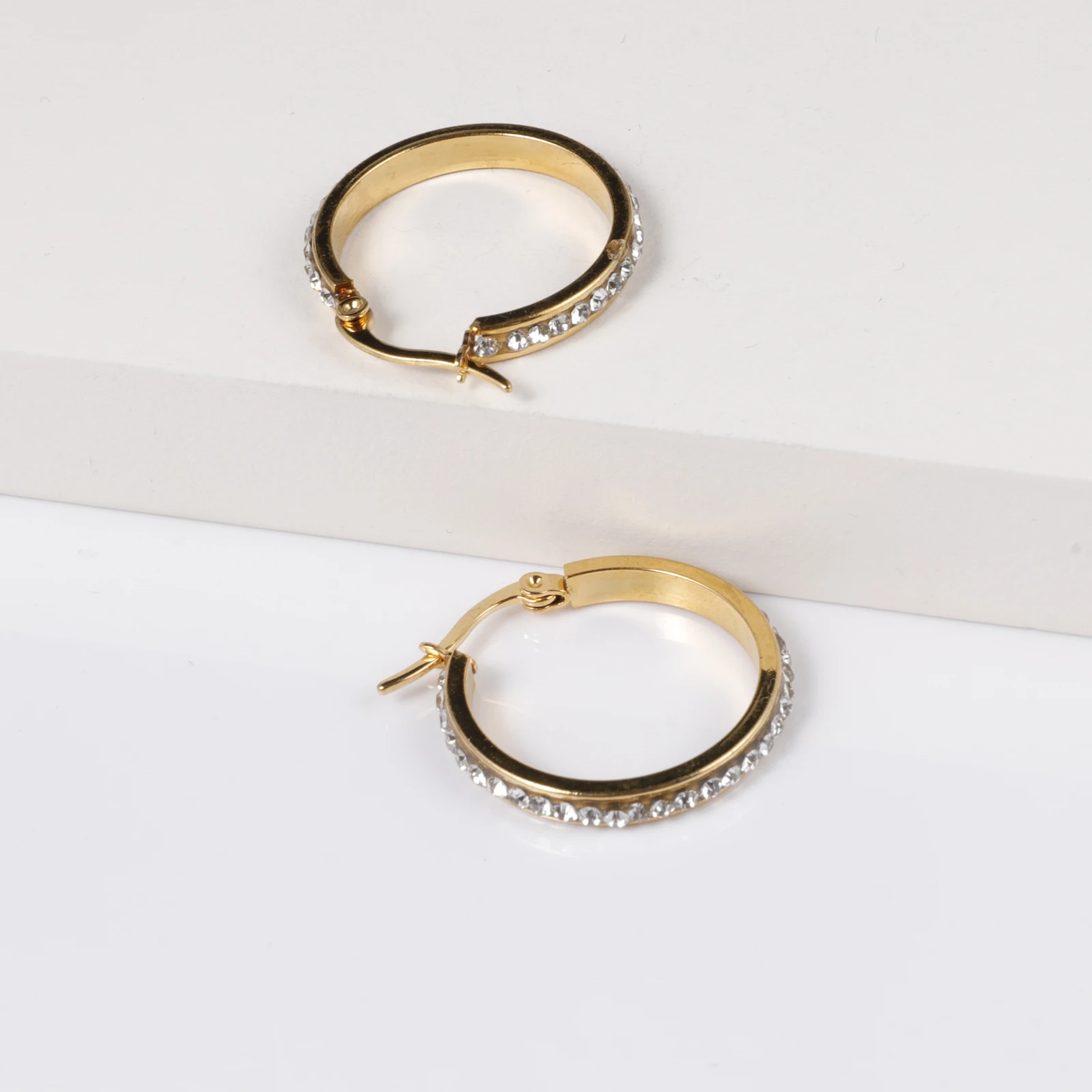 Женские серьги с подвесками трендовые подарки позолоченные из нержавеющей стали