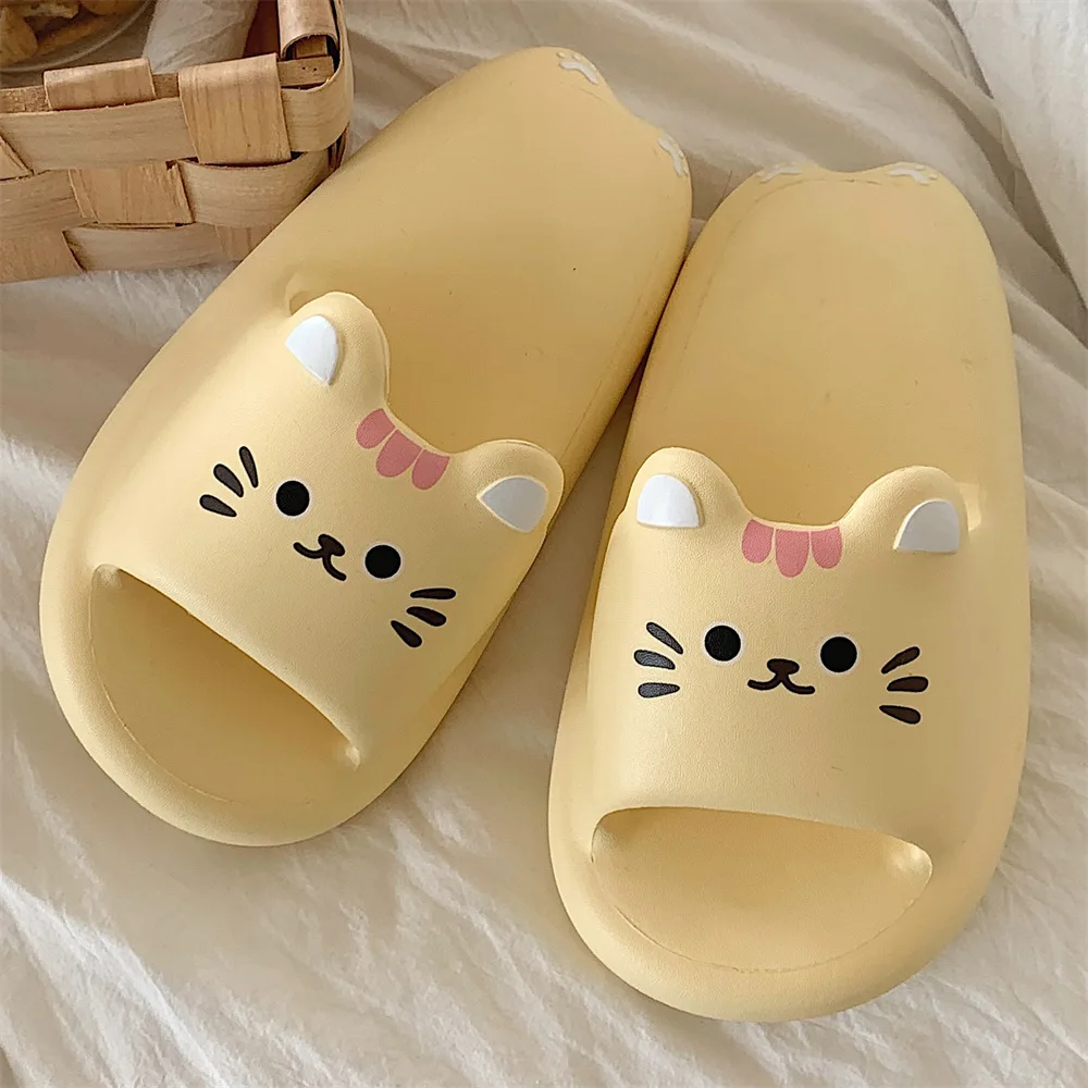 Summer Slipper for Women 2023 New Cute Cat Breathable Outdoor Ladies Home Slipper Womens Kawaii Cartoon Flip Flops Daily Slipper