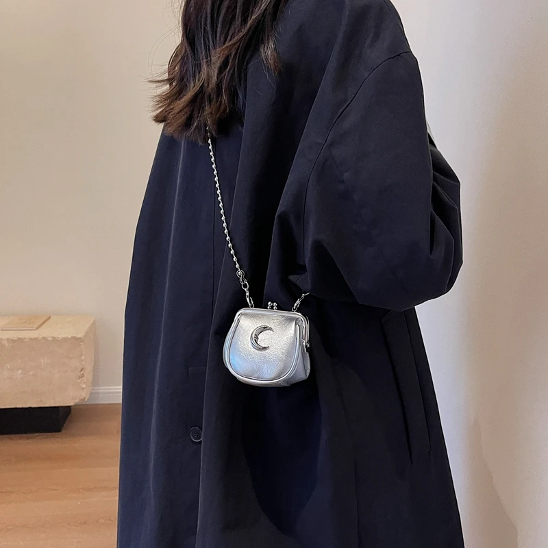 Женская мини-сумка через плечо