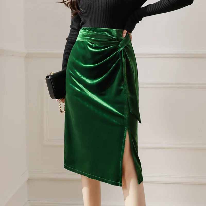 Golden velvet skirt for women's autumn dress, high waist, split a-line, buttock skirt, green middle one-step skirt korean style