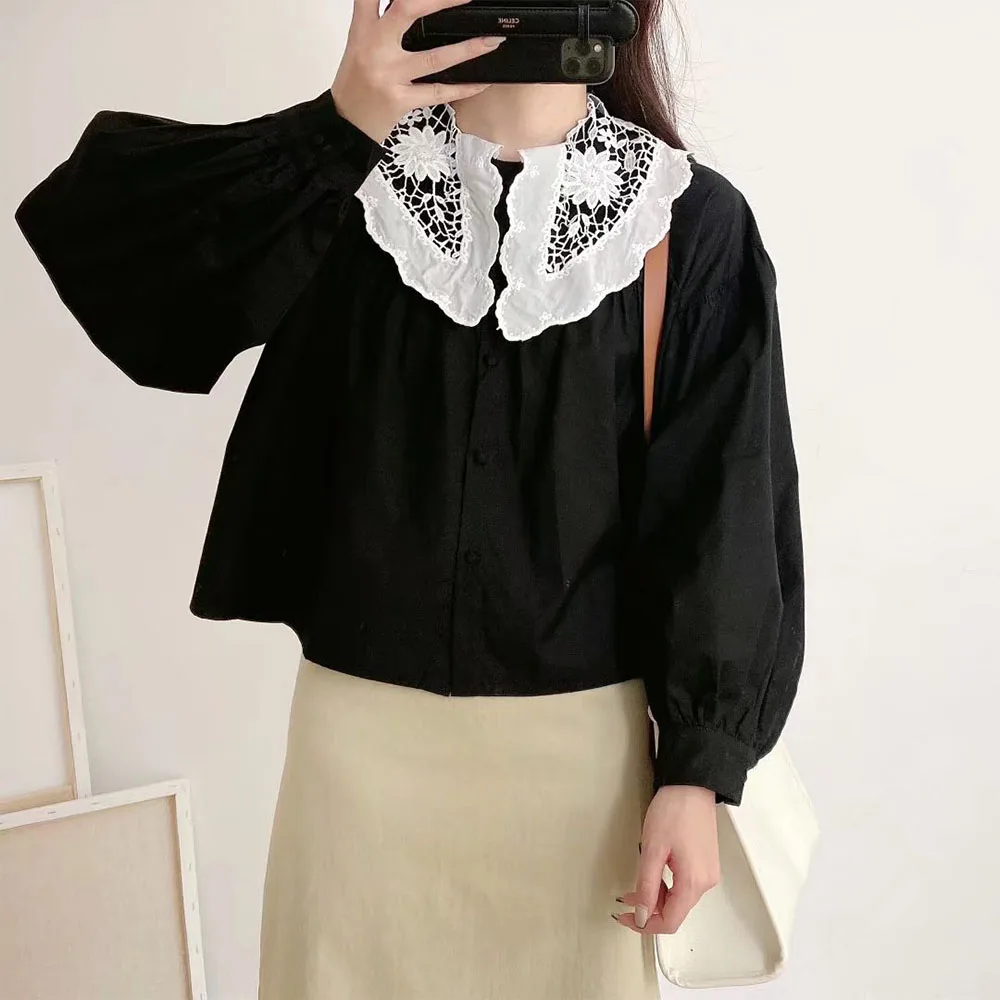 

Новинка 2022, модная женская рубашка для ранней осени контрастных цветов с кукольным воротником и вышивкой, свободная универсальная рубашка ...