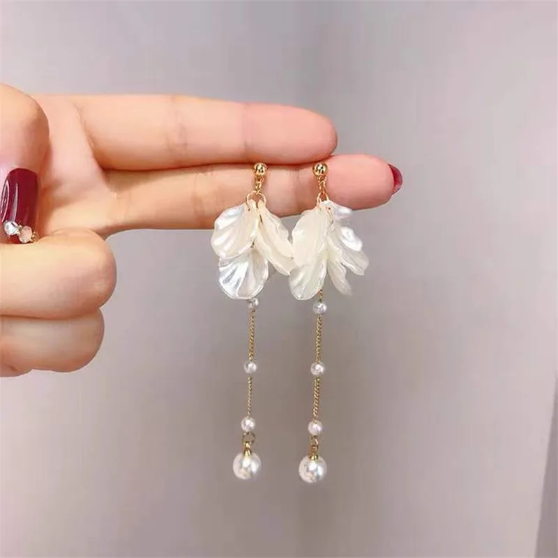 

Trendy Women Dangle Earring Shell Disc Fringed Pearl Tassle Earings Fashion Drop Earrings For Women Statement Party Jewelry