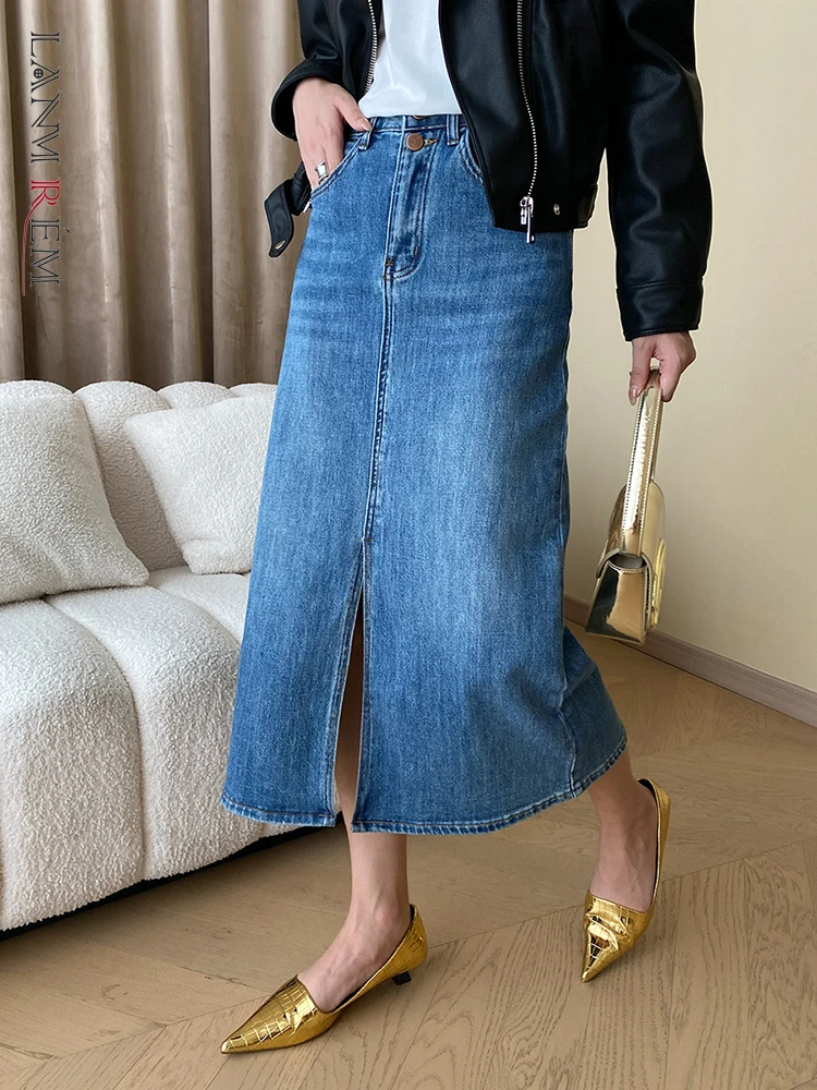

[LANMREM] Elegant Split Washed Denim Skirts For Women High Waist A-line Mid-length Office Lady Clothing 2023 Autumn New 26D5452