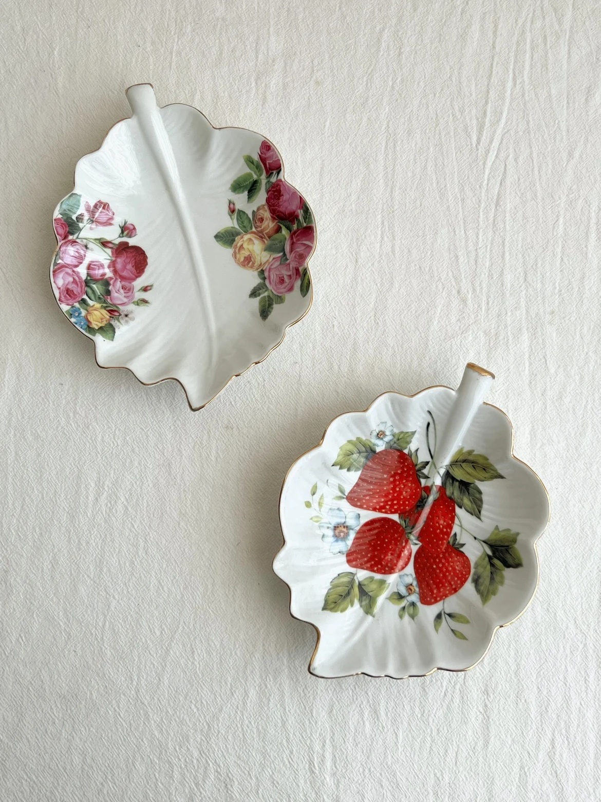 

Vintage leaf plate small cold dish plate placed dish plate dish plate