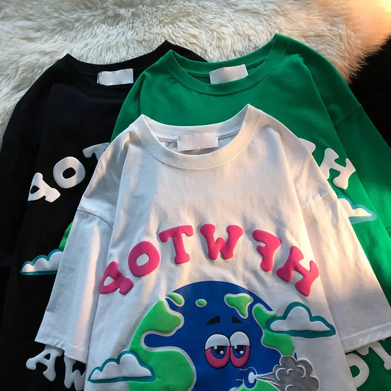 

Vintage Graphic Women T Shirts Earth Print Fashion Tops Y2k Aesthetic Cute Streetwear Loose Casual Woman Kawaii Oversize Tshirt
