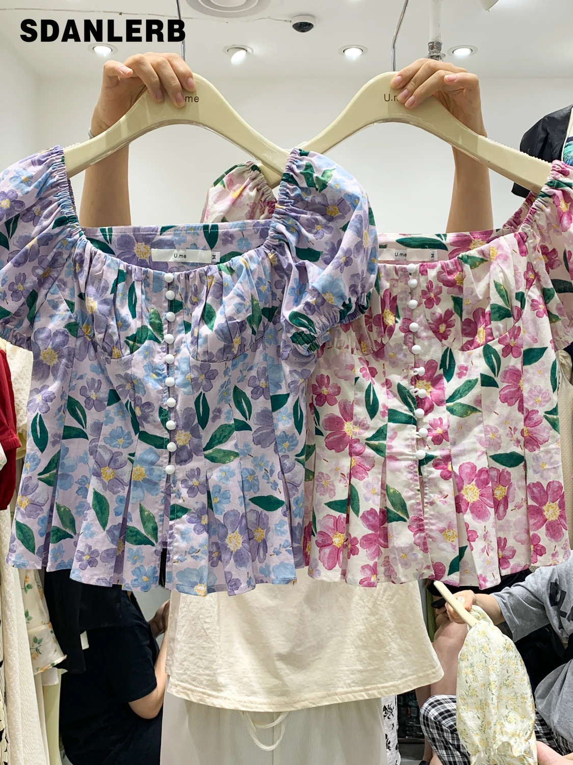 

Women's Short-Sleeved Chiffon Shirt Square Collar Shirt Unique Chic Short Waist-Tight Puff Sleeve Floral Top Summer Blouse