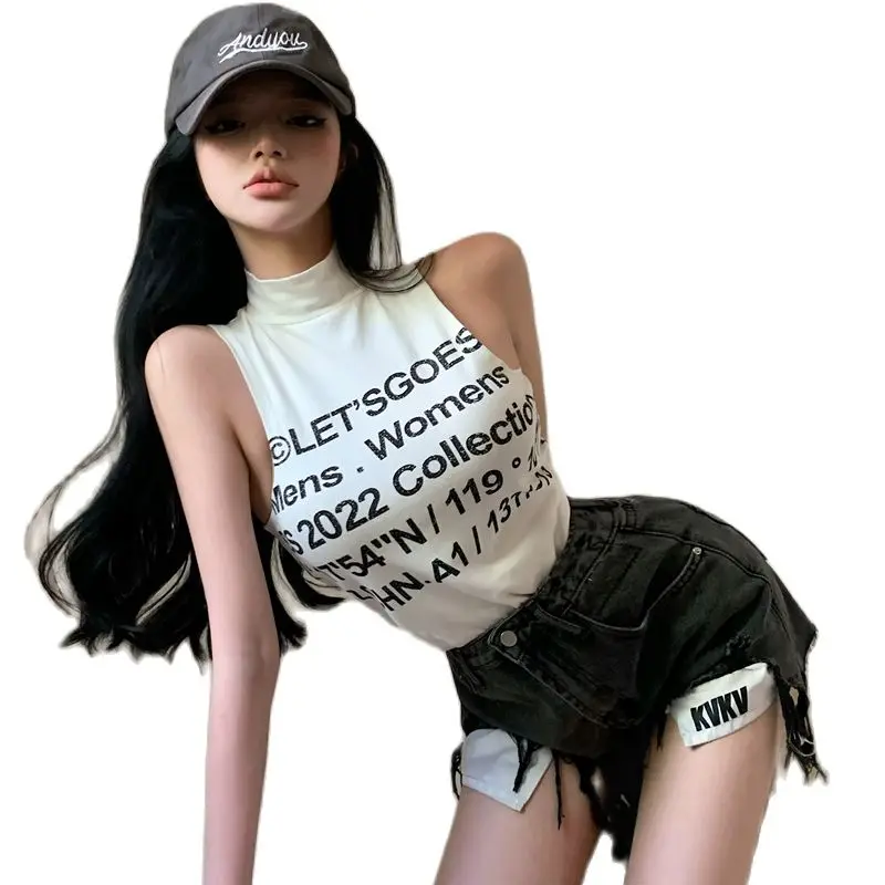 

All-over Printing Vest Cotton Elastic Short Cut Tassels Black Cotton Denim Shorts