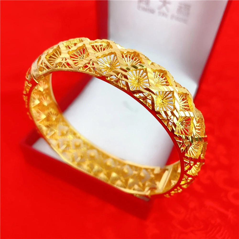 

Women Bangle Hollow Bracelet Geometric Pattern 18k Yellow Gold Filled Vintage Popular Women's Wedding Jewelry Gift Dia 63mm
