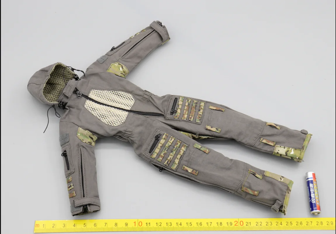 

ES 26050R 1/6 Soldier Clothes Russian Combat Jumpsuit Model for 12''