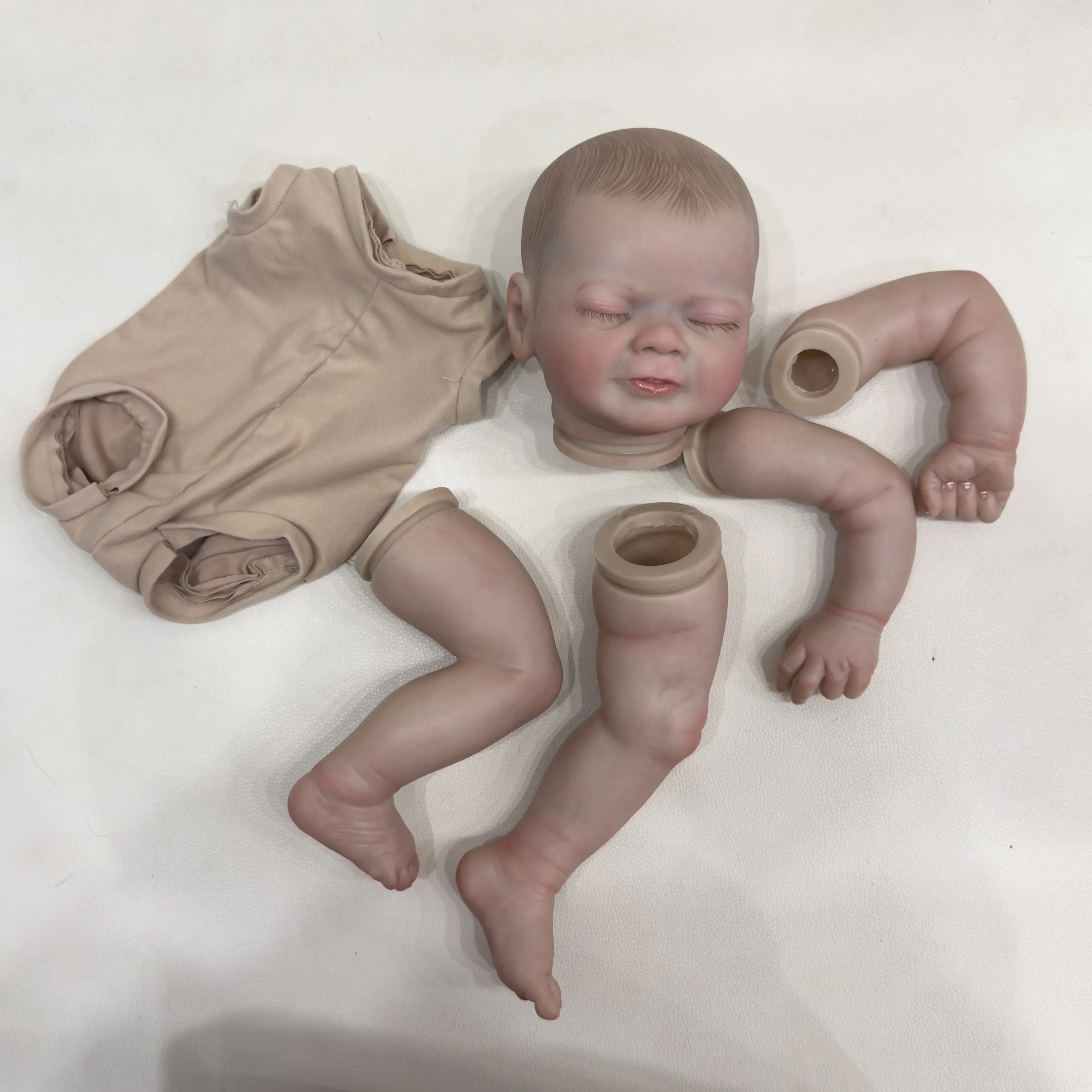 NPK 19-дюймовый Romy Reborn спящий комплект Реалистичная кукла для новорожденных есть