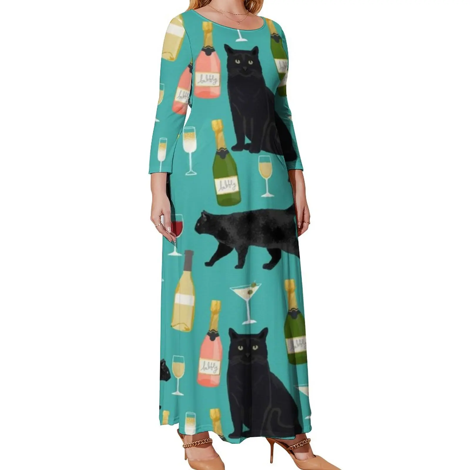 

Платье-макси с длинным рукавом и принтом винных кошек