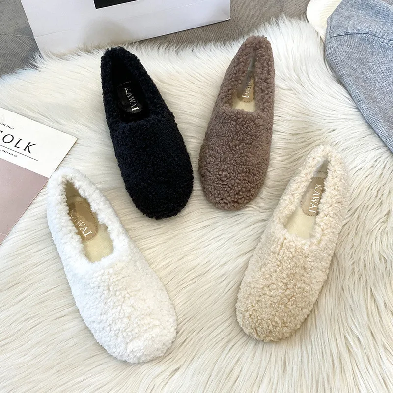 

Luxury Lambwool moccasins femme winter cotton shoes women warm plush loafers comfy curly sheep fur flats woman large size 40-43