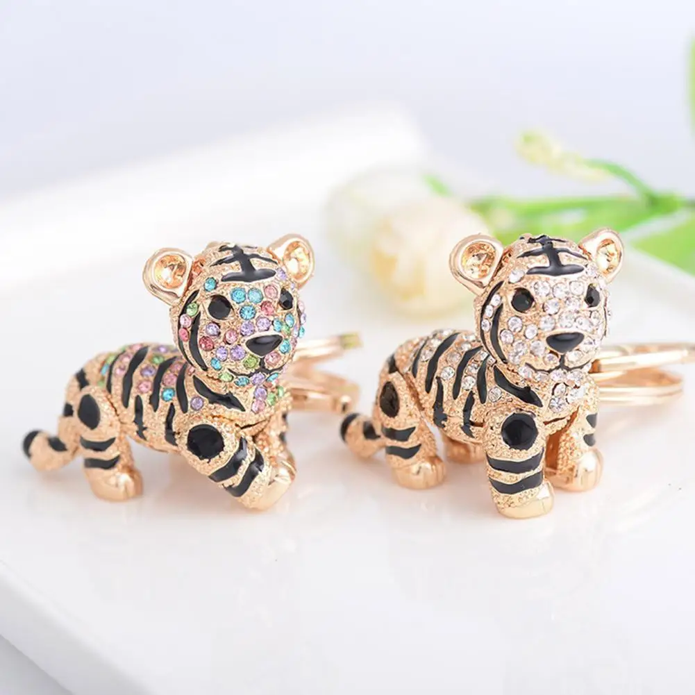 

Key Ring Vivid Rhinestone Decor Multi-Color 3D Tiger Pendant Charming Key Chain for Purse