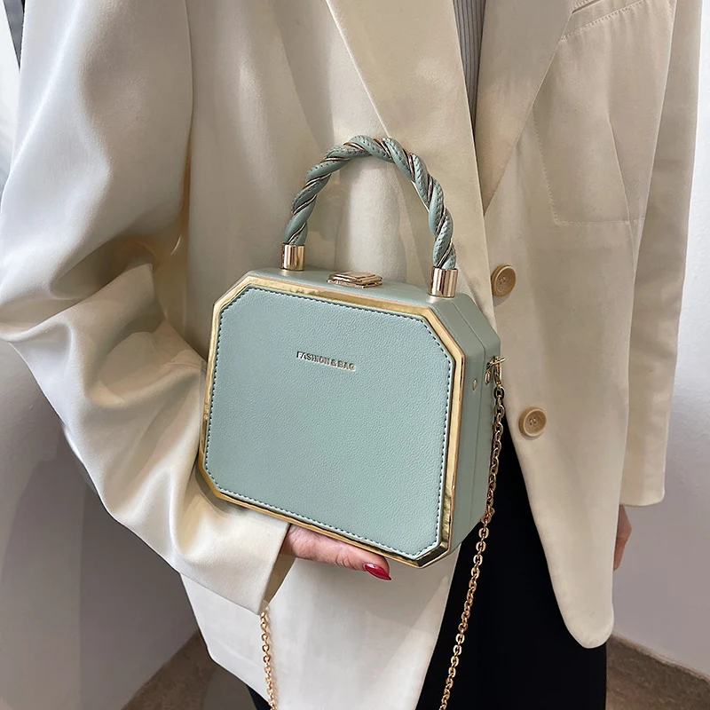 

2022 женские сумочки, мини-чемодан, роскошная дизайнерская сумка из искусственной кожи, тоут для выпускного, женские сумки-мессенджеры на цеп...