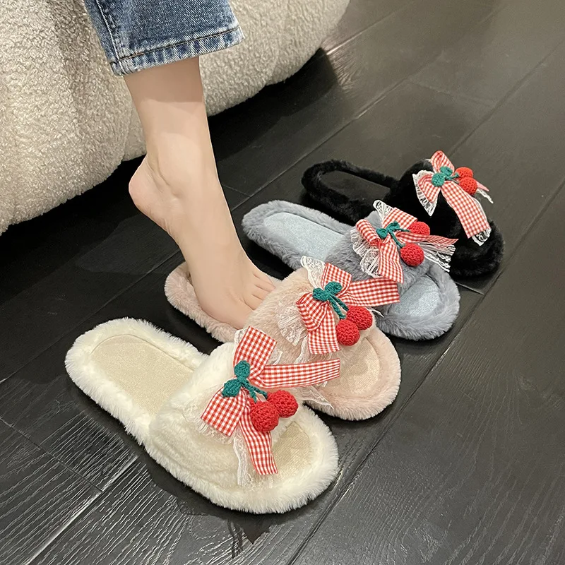 

Плюшевые тапочки в Корейском стиле для женщин, верхняя одежда, новинка 2023, осень и зима, модные домашние хлопковые тапочки для девочек