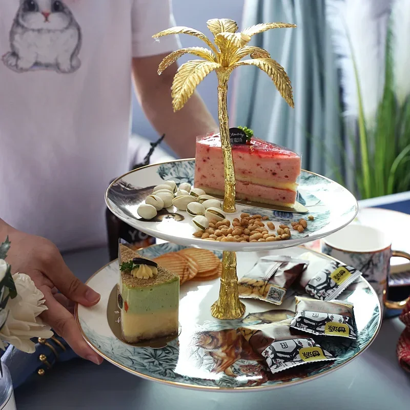 Двухслойная керамическая тарелка с фруктами и рисунком животных джунглей для