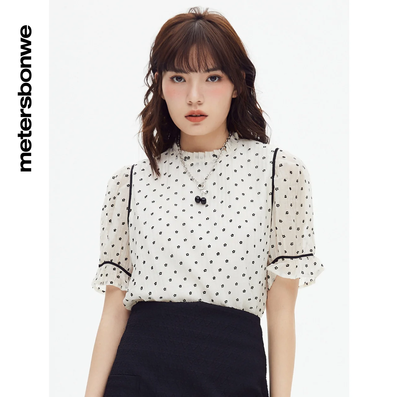 

Metersbonwe Women Shirt Summer New Textured Fabric Short Puff Sleeve Blouse Printing Shirt Ladies Brand Top