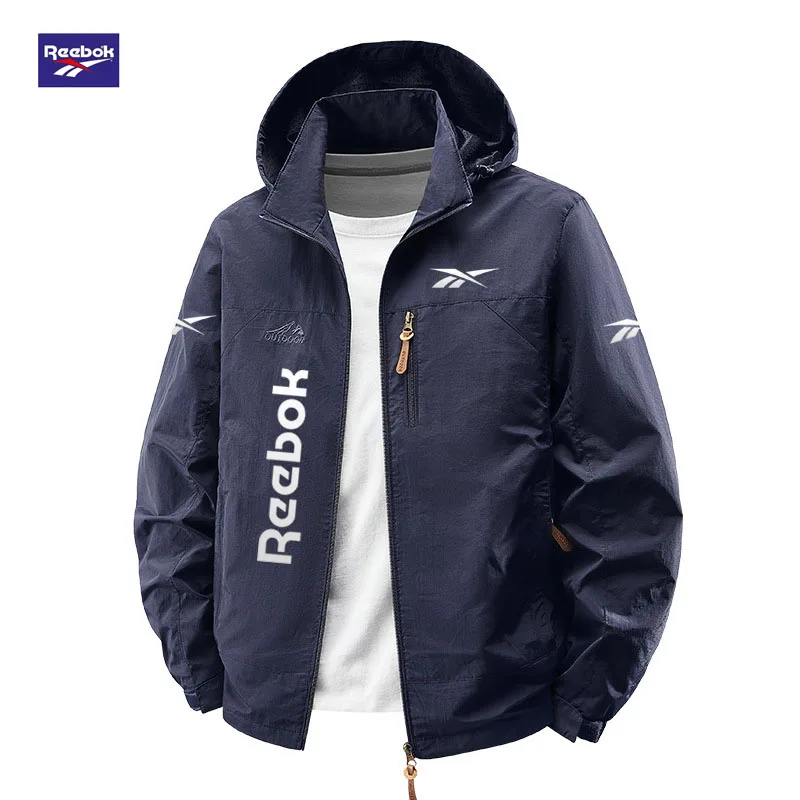 Фото Мужская всепогодная куртка Reebok для весны и осени со съемным капюшоном, подходит для походов, альпинизма и других активностей на открытом воздухе. №4