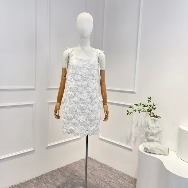 

2023 New Summer High Quality White Black Graceful Fairycore Floral Appliques Hollow Out Lace Sleeveless Woman Mini Dress