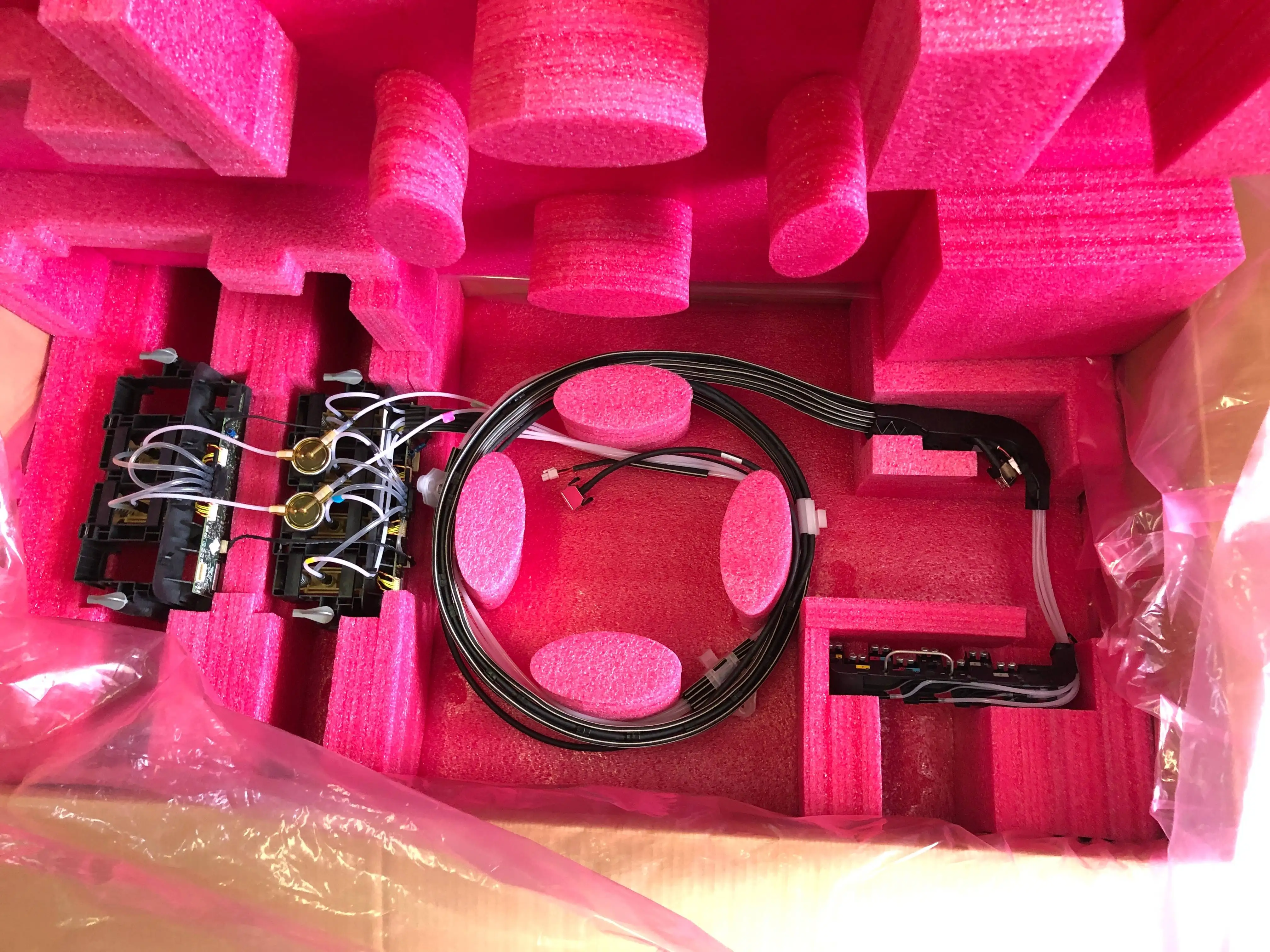 Выберите системы чернильных трубок ISS PCA или CQ105-67045 с кабелем сопла для