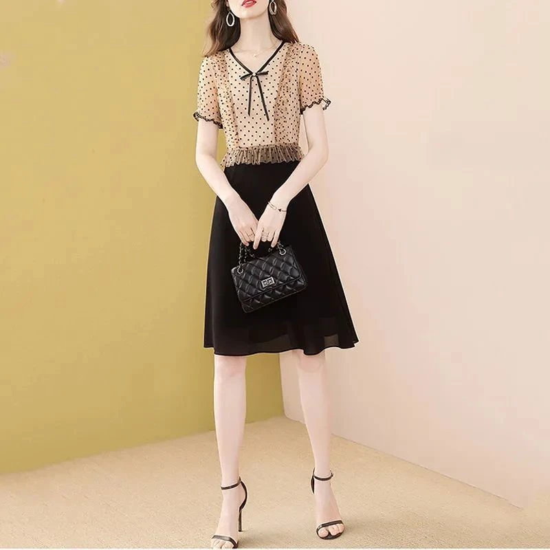 Корейское Сетчатое кружевное платье в горошек с бантом элегантное шикарное из 2