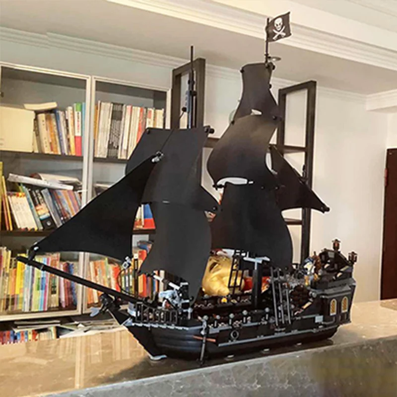 

Пиратский корабль серии креативные Карибская Королева Анна Черная жемчужина 16006 и 16009 строительные блоки пиратский корабль Кирпичи Детские...