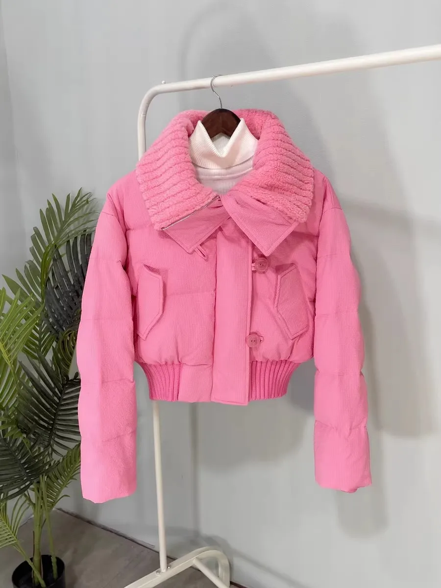 

2023 Winter New Design Lamb Fleece Collar Fashion Korean Version Thickened Short Bread Coat Parkas Fashion