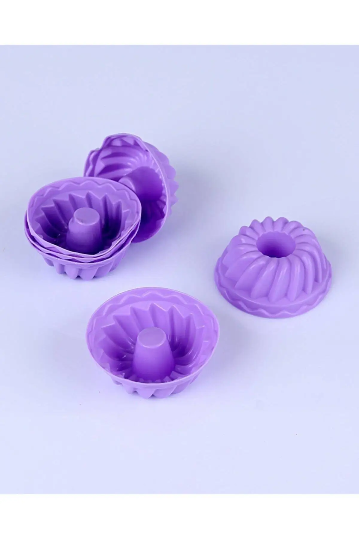 

Цветная силиконовая форма для кексов 6 дюймов