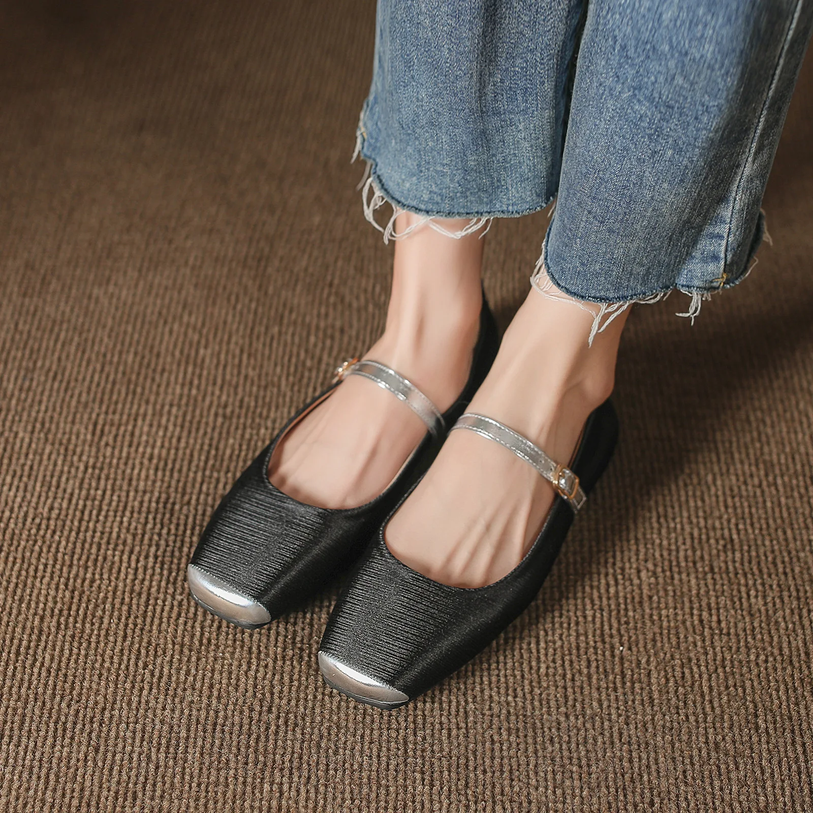 Hot Selling Women Bridal Wedding Flat Mary Jane Ladies Shoes