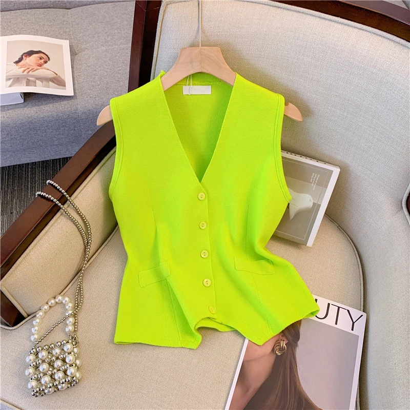 

Sleeveless Buttons V-neck Ice Silk Blouse Vest Female Summer Tops Thin Slim Knitted Shirts Women Fashion Cardigan Knitwear 28049