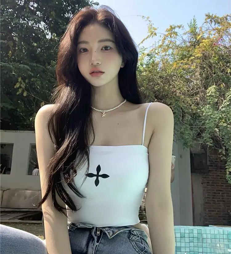 

Fashionable Suspender Top Women's Navel Short Section Outside Wear Tide Inside with Chest Pad Hong Kong Style Bottoming Vest