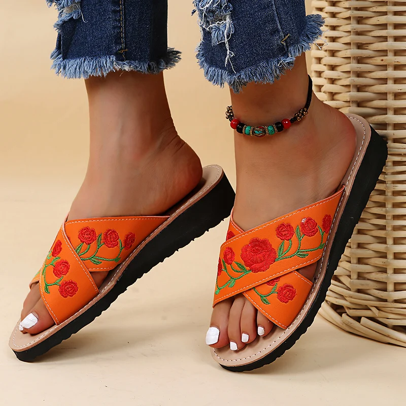 

Women's Slippers Flowers Retro Flats Summer Sandals 2022 New Wedge Light Outdoor Slippers Casual Walking Large Size Women Shoes