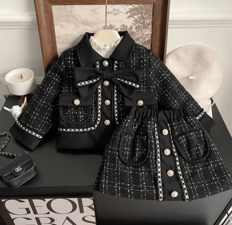 

Розничная продажа, новинка 2023, зимние черные официальные дамские комплекты для маленьких девочек, пальто с бантом + юбка, элегантные костюмы принцессы для девочек