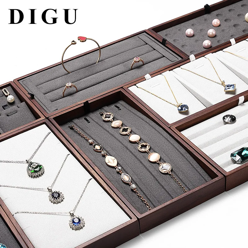 

Поднос для ювелирных изделий из массива черного ореха