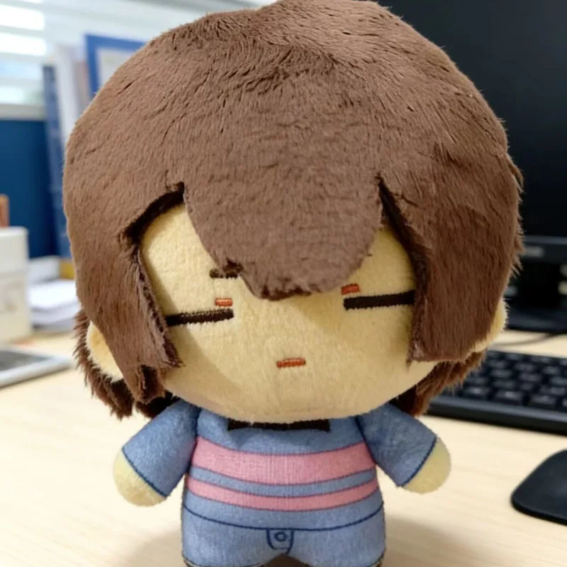 Фото Плюшевая кукла Фриск из Undertale в стиле чиби, мягкая игрушка, брелок-подвеска с персонажем видеоигры, украшение для рюкзака, подарок на день рождения для фанатов №1