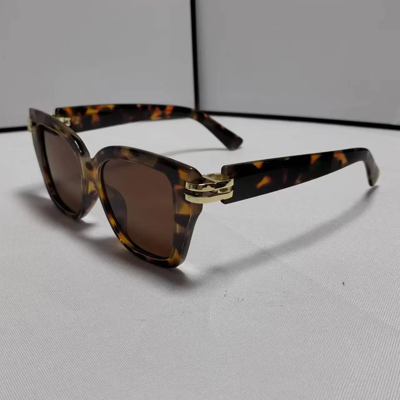 Роскошные Дизайнерские Квадратные Солнцезащитные очки для женщин модные 2024