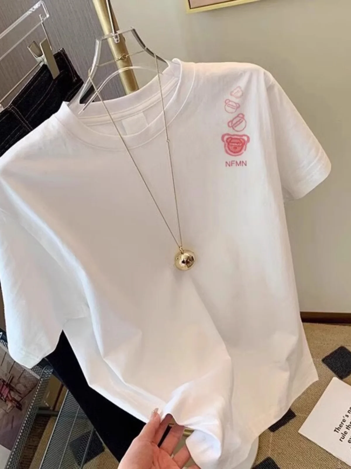 White Short sleeve T-shirt Women's Spring Summer Dopamine Wear Pure Cotton Shoulder Width Loose All-Match Hong Kong Flavor Ch...