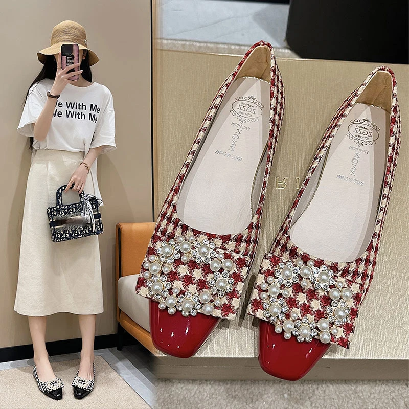

2023 New Women's Shoes Fashion Square Toe Pearl Flat Shoes Versatile Plaid Shallow Cut Casual Shoes for Women