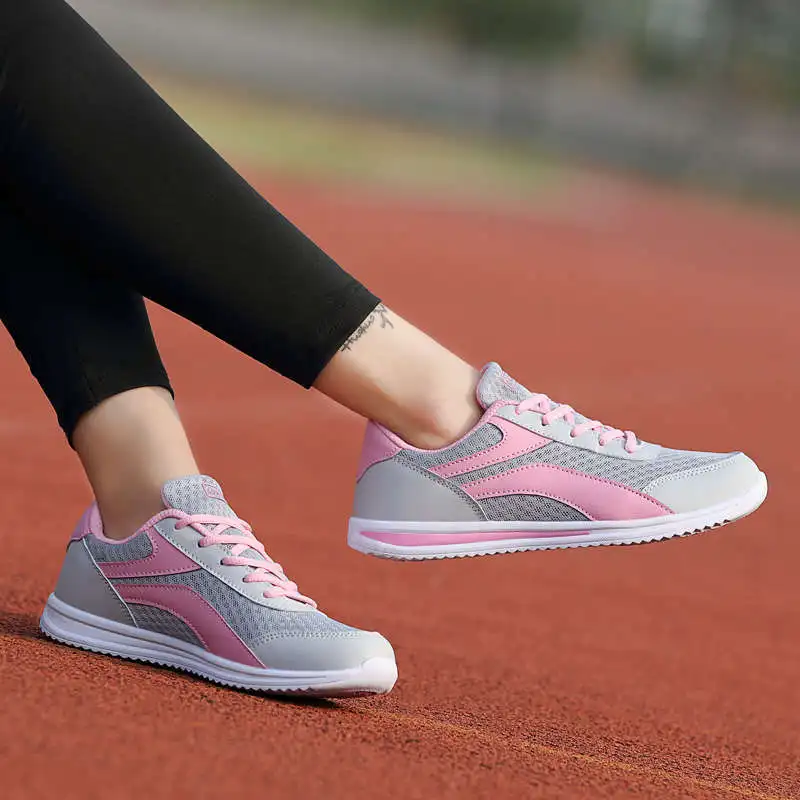 

Женские спортивные кроссовки, женские кроссовки для бега, женская спортивная обувь для спортзала, женские удобные черные кроссовки для ход...