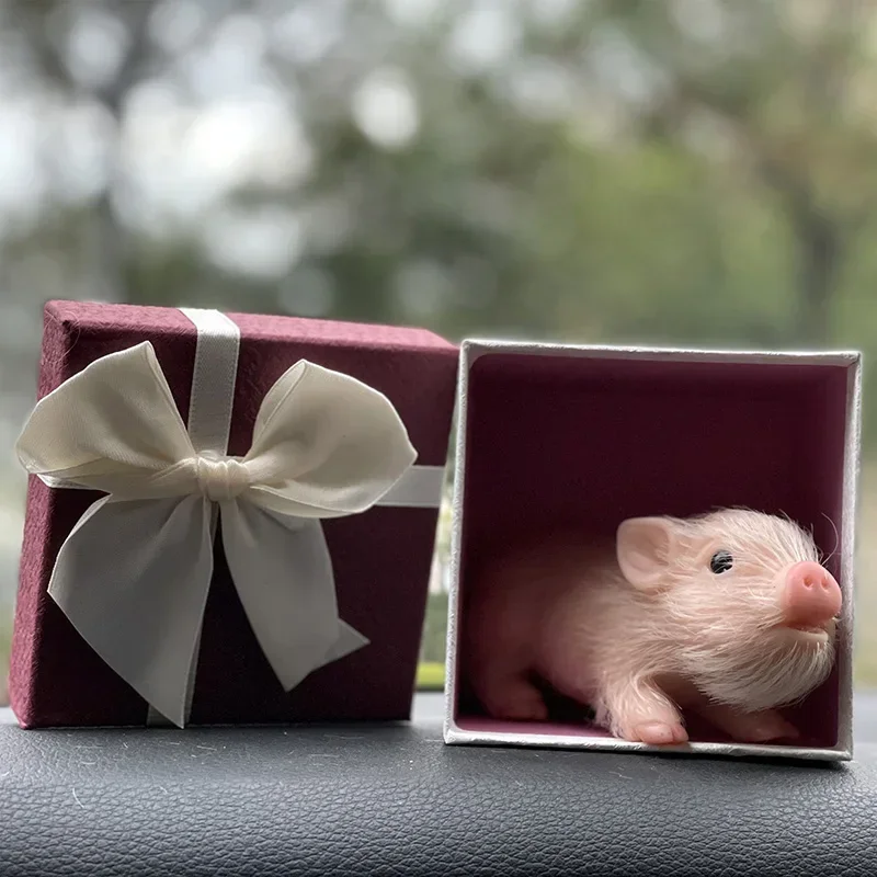 

5’’ Pig DOLL Full Body Silicone Piglet Open Eyes Cute Lifelike Piglet Reborn Baby Dolls Piglet with Gift Box Package