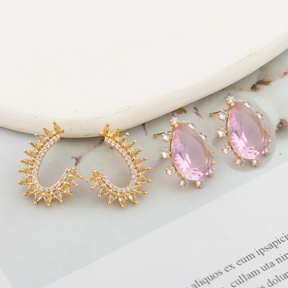 Crystal Earrings for Women Water Drop Design Stud Earrings Bride Weddings Ear Accessory Girls Party Shine Earrings for Birthday