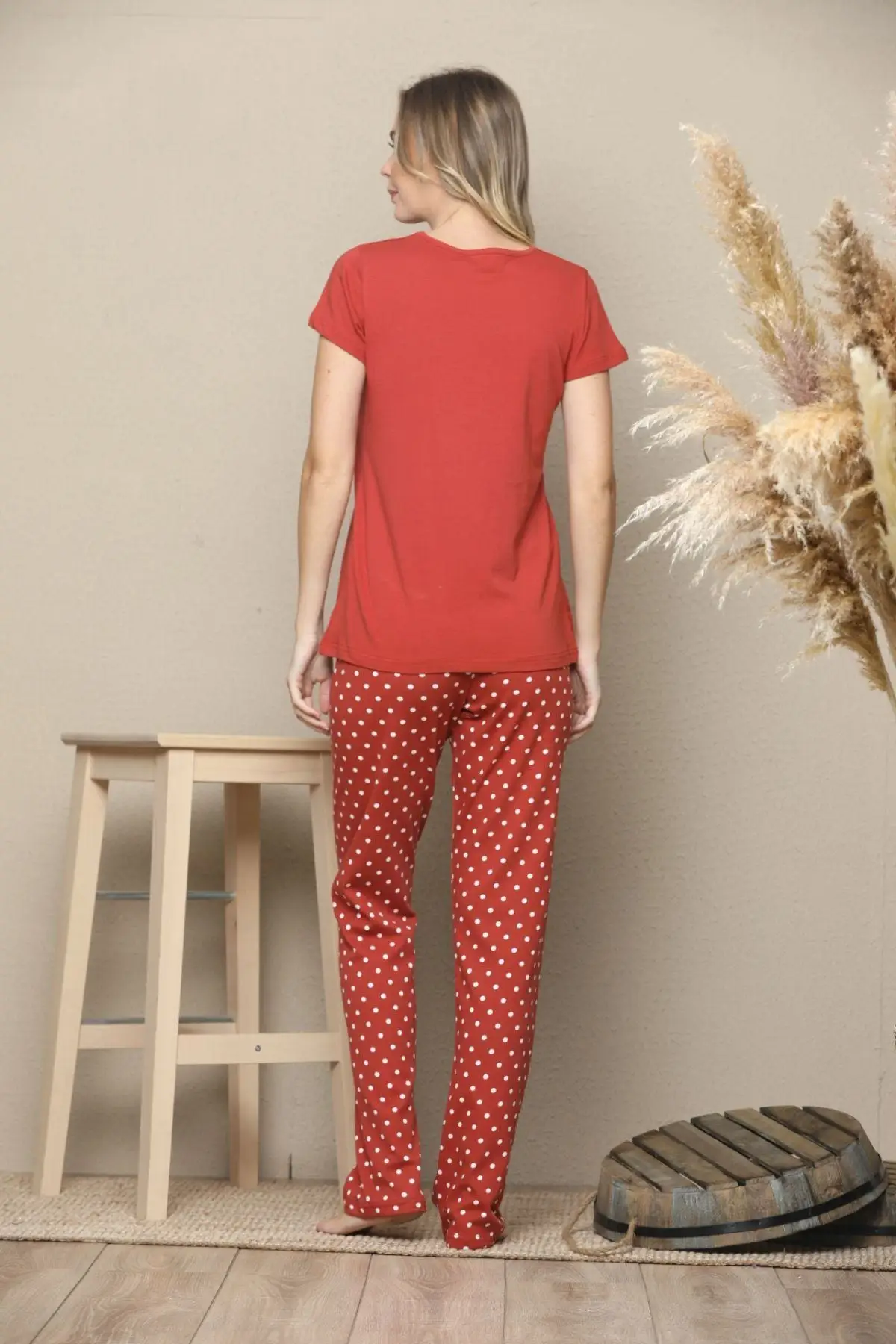 

Red Women's Short Sleeve Lycra Cotton Pajama Sets Pajama Sets