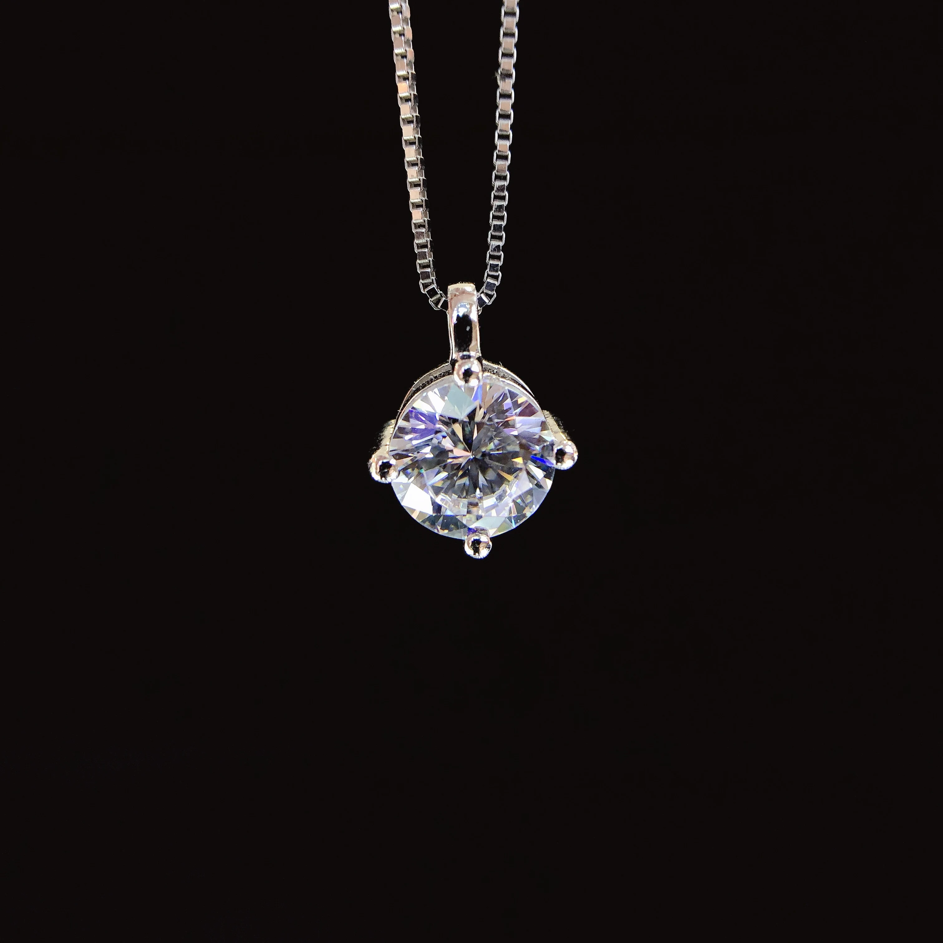 

Женский кулон с муассанитом VVS1, однотонный Платиновый Кулон с круглой огранкой в 1 карат, свадебное ожерелье, P059, 950