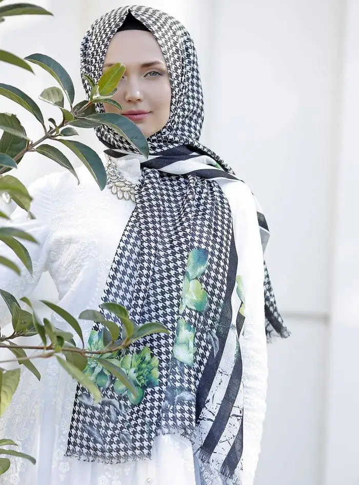 

WOMEN HIJAB SHAWL ACCESSORY SCARF COTTON MEVSİMLİK GIFT KAZAYAĞI