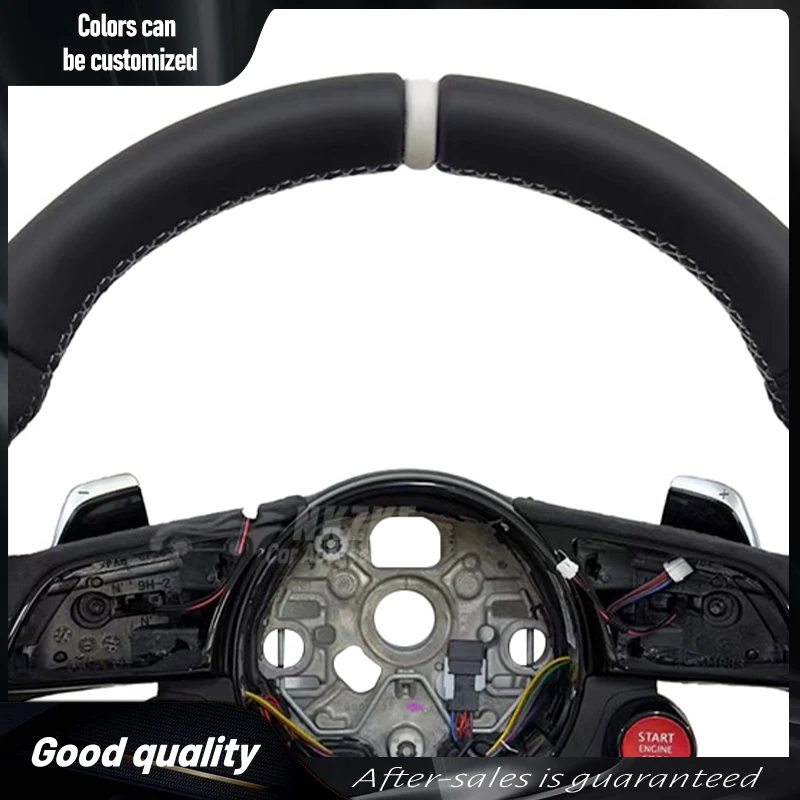 Руль подходит для моделей Audi A3 8Y 2021-2023 и изготовлен из материала алькантары
