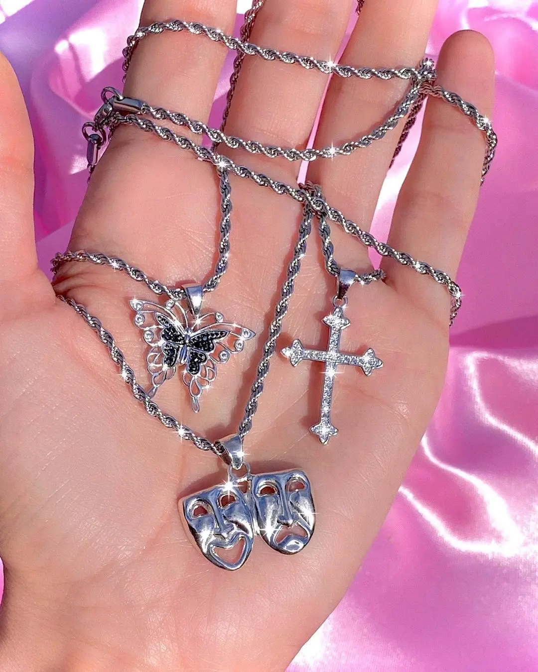 

European and American Rhinestone Cross Mask Pendant Necklace for Women Street Girl Harajuku Necklace Aesthetic Party Jewelry