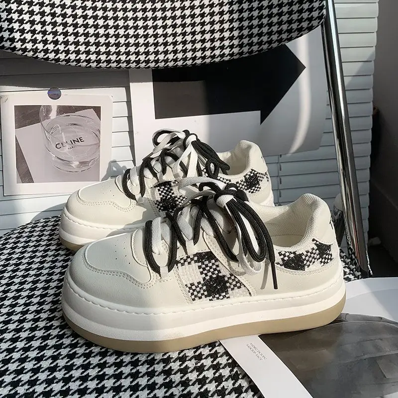 SHANPA Checkerboard Design Small White Shoes for Women All-match Casual Thick Bottom Korean Fashion Student Sneakers