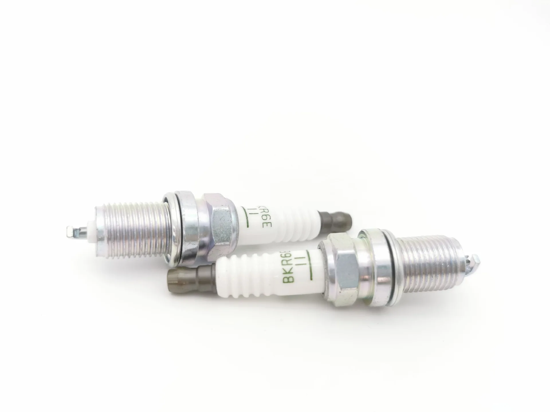 Универсальная автомобильная иридиевая Свеча зажигания USERX для BKR6E-11 2756