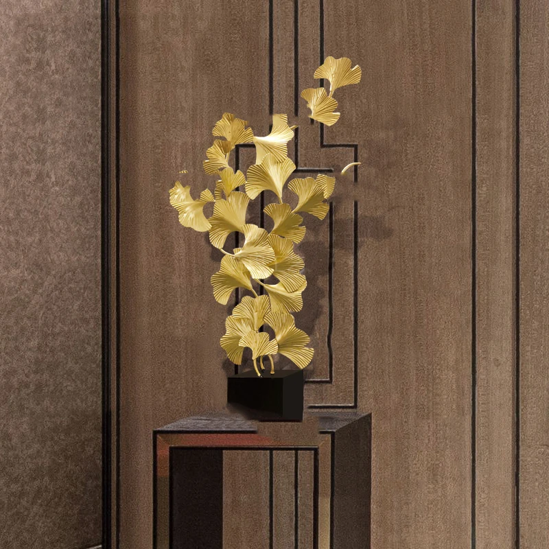 

Modern Luxury Gold Metal Ginkgo Leaf Figurines Crafts Home Decoration Hotel Office Fengshui Desktop Iron Ornaments Decor Gift